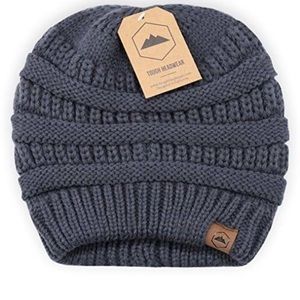 Cable knit beanie